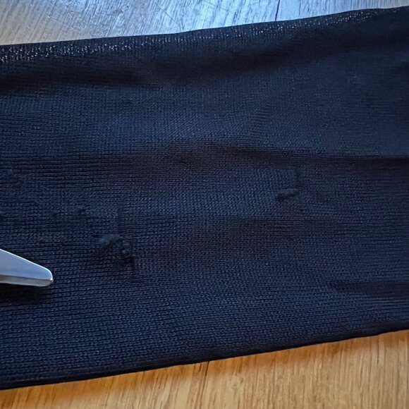 Black Label Ralph Lauren Size XS Black Sheer Long Sleeve V-Neck Sweater Top - Picture 14 of 16